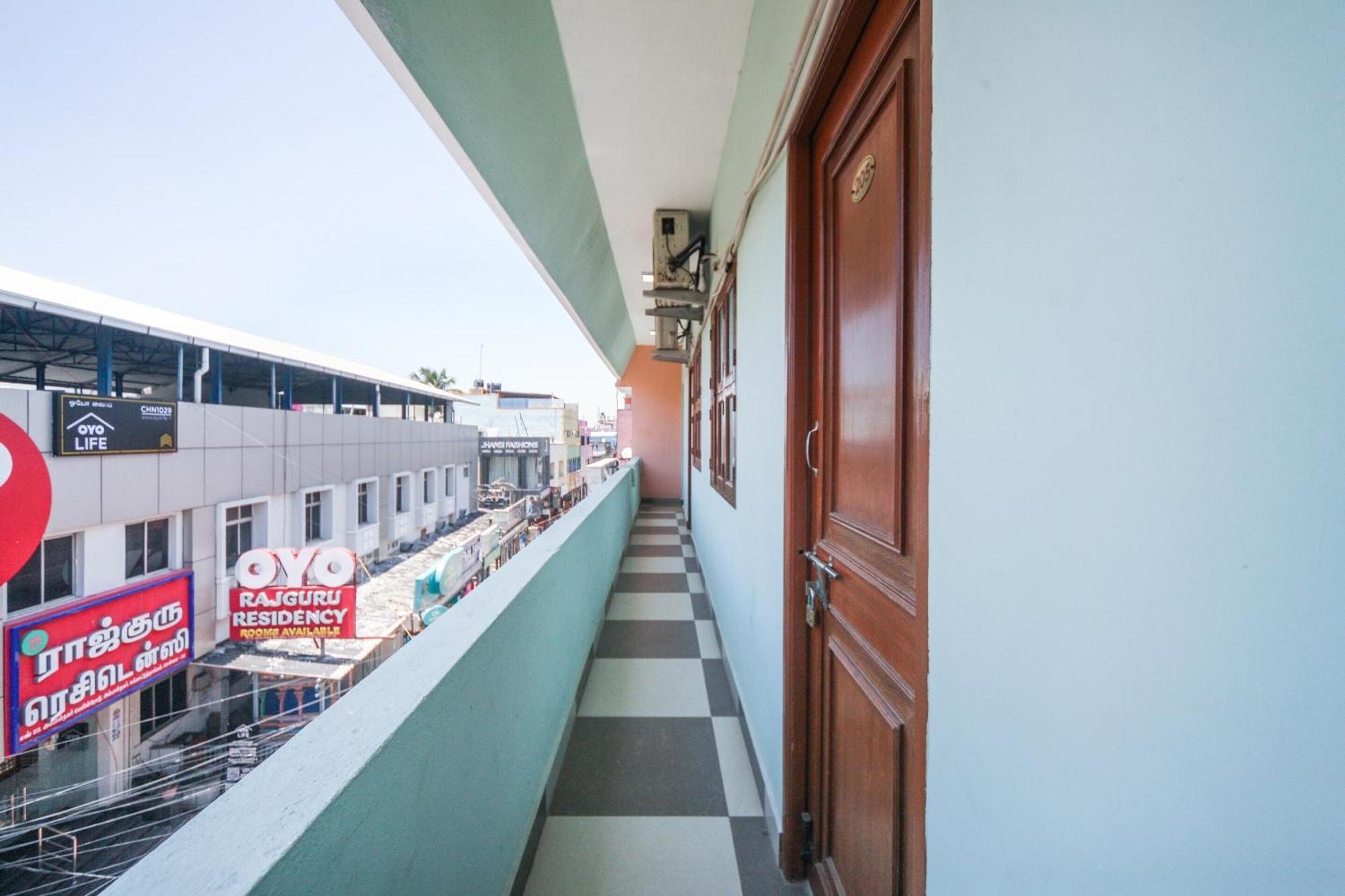 Oyo Modern Guest House Čennai Exteriér fotografie